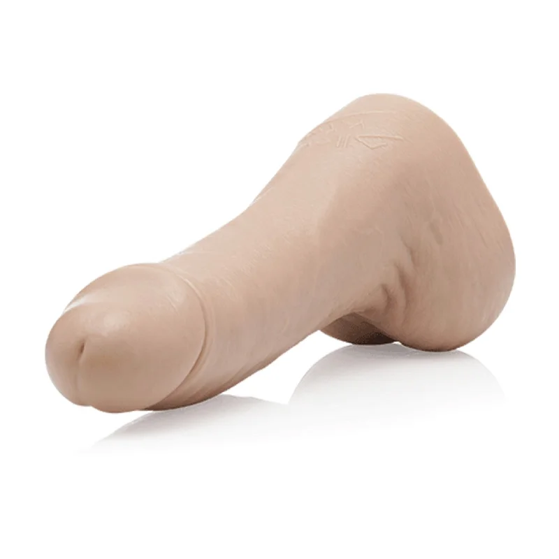 textured rubber lifelike dildo-Allen King - Dildo