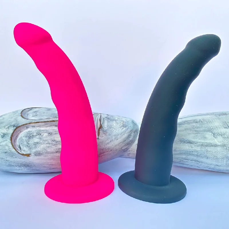 thick rubber bumpy dildo-Captain Hook Silicone Dildo (16cm)